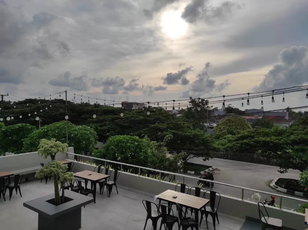 Pemandangan lantai dua